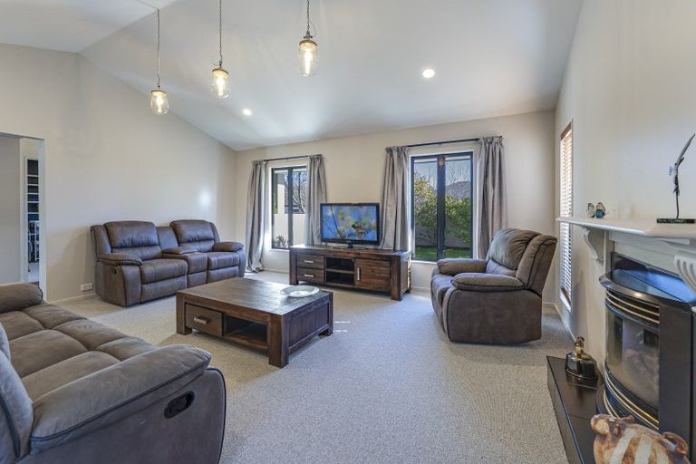 Photo of property in 11 Antoine Grove, Richmond, 7020