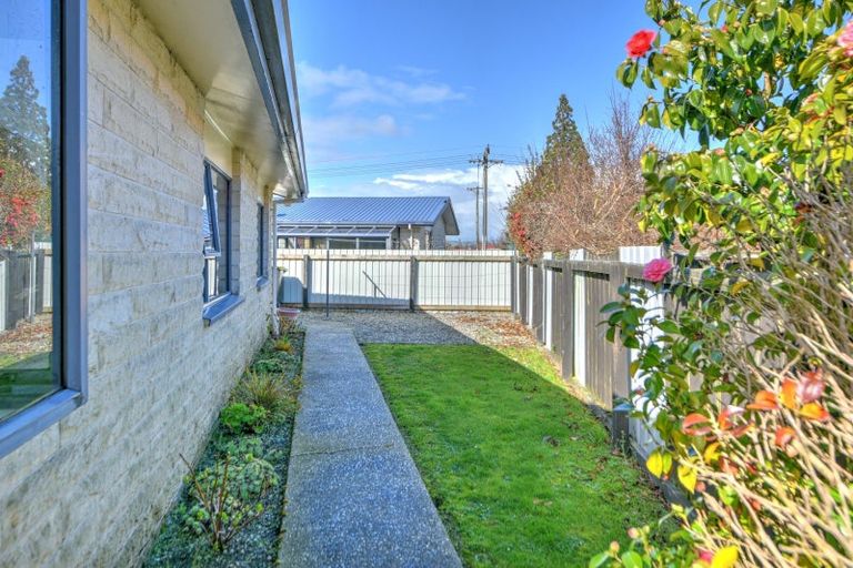 Photo of property in 15a Canning Street, Gore, 9710