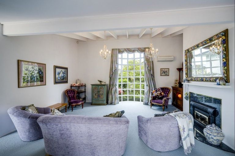 Photo of property in 91 Lane Road, Havelock North, 4130