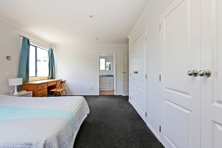 Photo of property in 12a Dolbel Street, Taradale, Napier, 4112