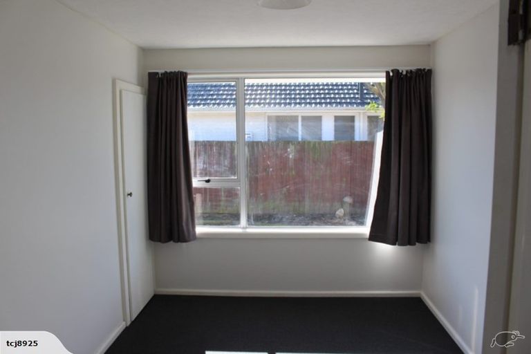 Photo of property in 43 Skerten Avenue, Hornby, Christchurch, 8042