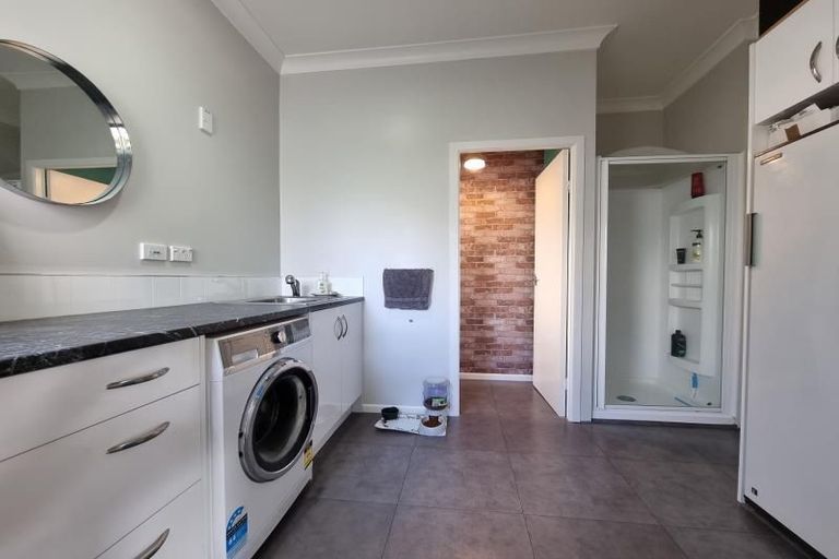 Photo of property in 74 Kauri Street, Miramar, Wellington, 6022