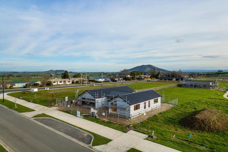 Photo of property in 35 Manaia Road, Tairua, 3508