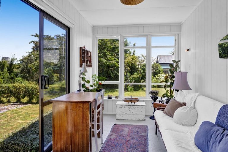 Photo of property in 207 Egmont Street, Patea, 4520