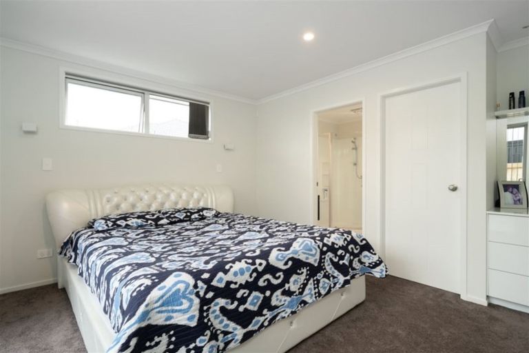 Photo of property in 17 Pimelea Street, Papamoa Beach, Papamoa, 3118