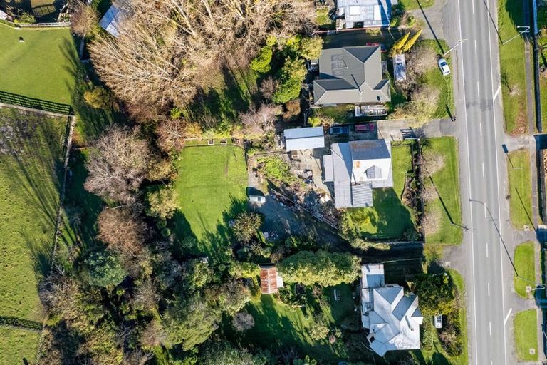 Photo of property in 19 Milne Street, Hunterville, 4730