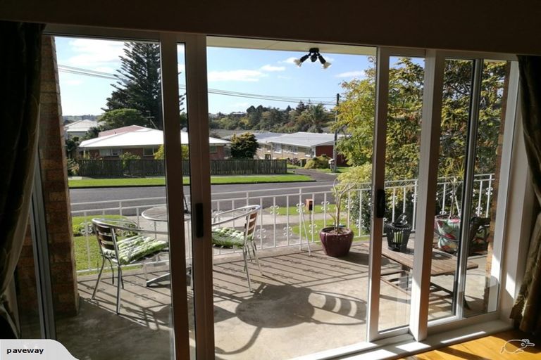 Photo of property in 3 Grierson Place, Pukekohe, 2120