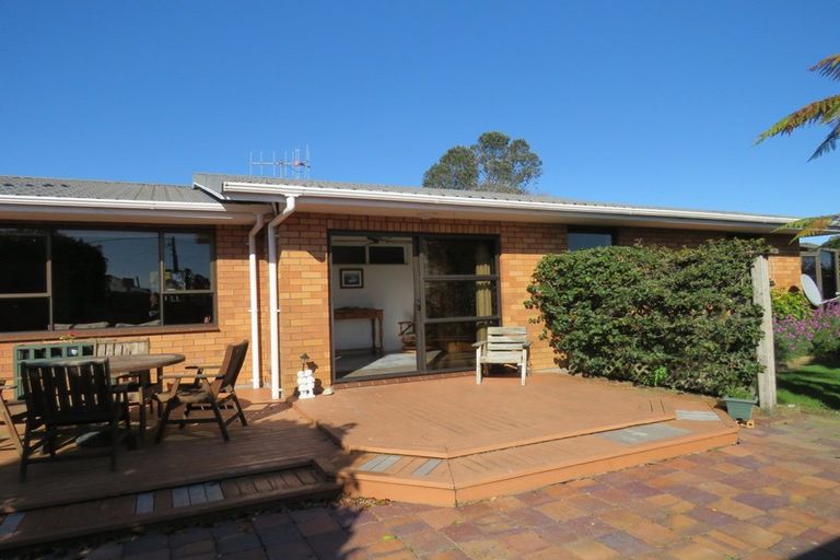 Photo of property in 12 Fonblanque Street, Westport, 7825