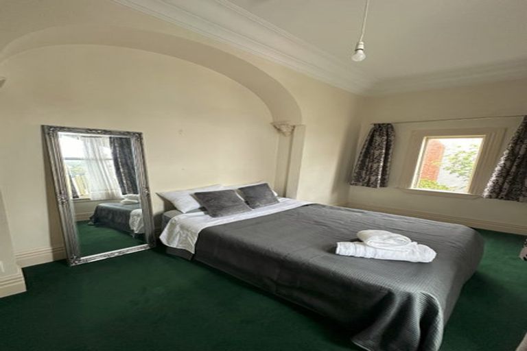 Photo of property in 205u2 The Terrace, Wellington Central, Wellington, 6011