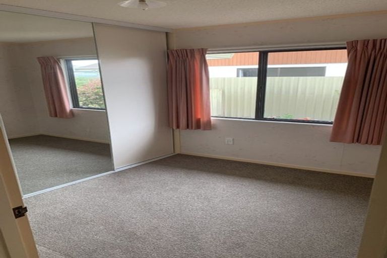 Photo of property in 2/413 Gloucester Street, Taradale, Napier, 4112