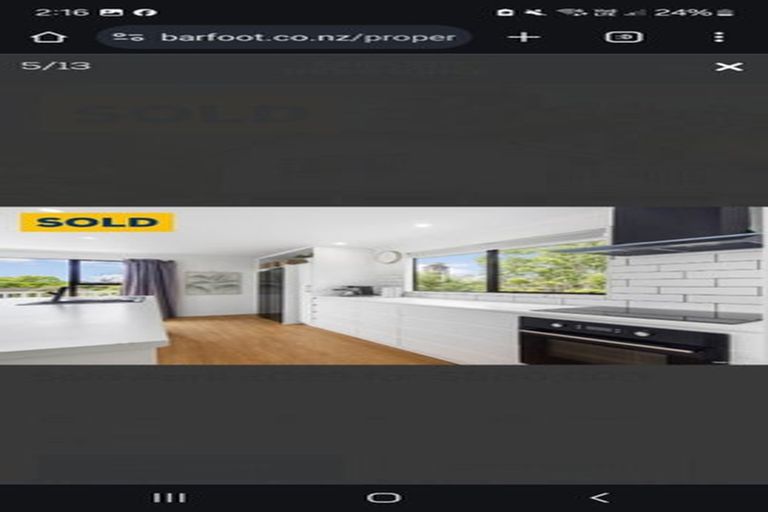 Photo of property in 18 Pitcher Place, Glen Eden, Auckland, 0602