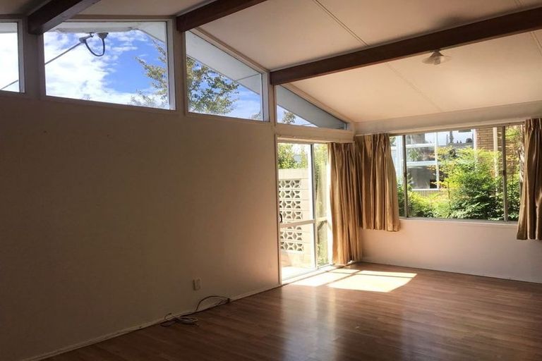 Photo of property in 30 Killarney Avenue, Torbay, Auckland, 0630