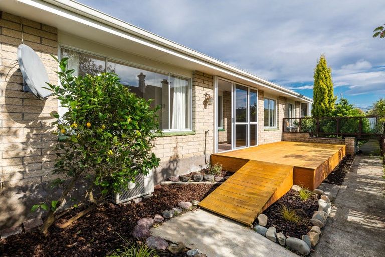 Photo of property in 2 Browns Avenue, Waimate, 7924