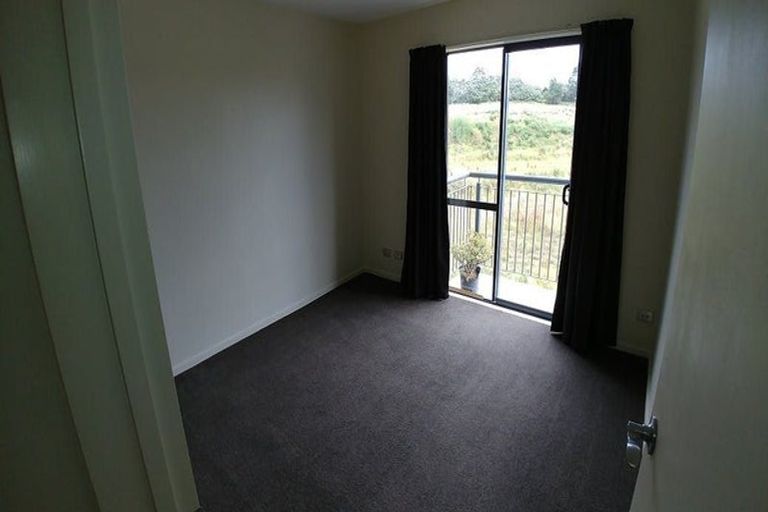 Photo of property in 4j/17 Crown Lynn Place, New Lynn, Auckland, 0600