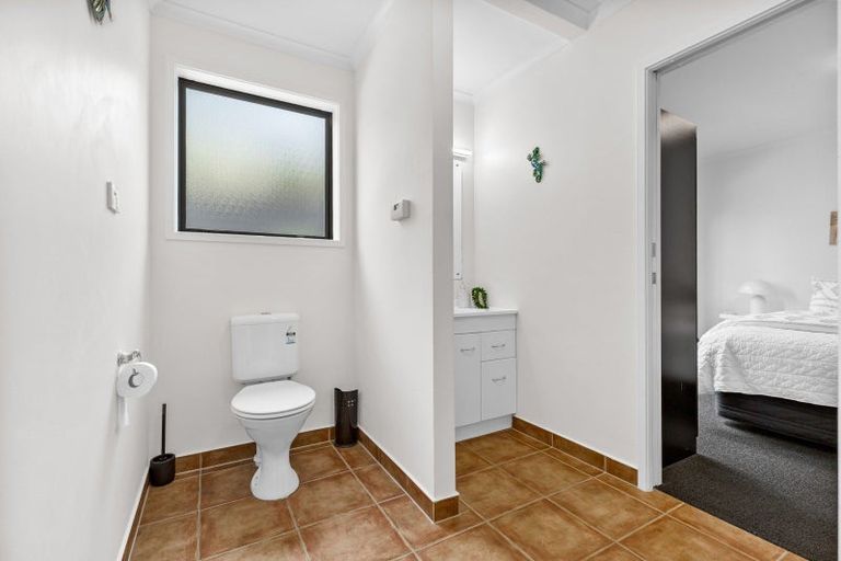 Photo of property in 30 Mariner Drive, Gulf Harbour, Whangaparaoa, 0930