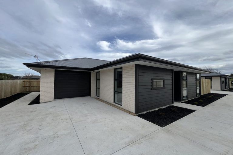 Photo of property in 21 Oak Tree Lane, Rolleston, 7614