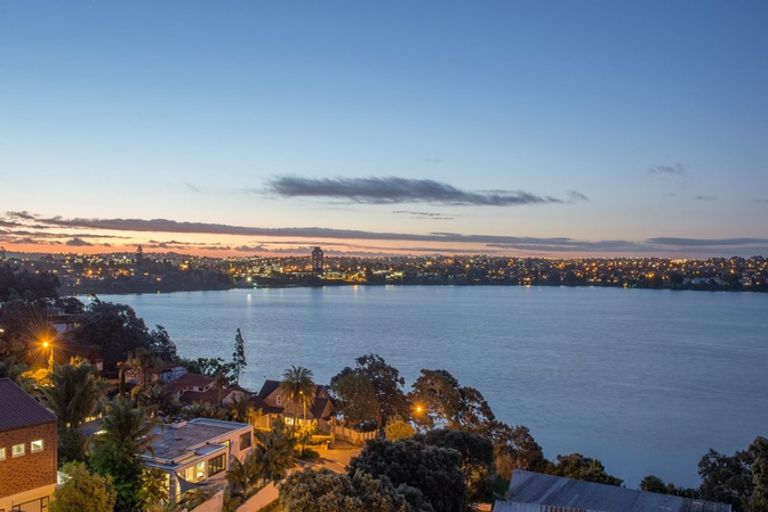 Photo of property in 6/4b The Promenade, Takapuna, Auckland, 0622