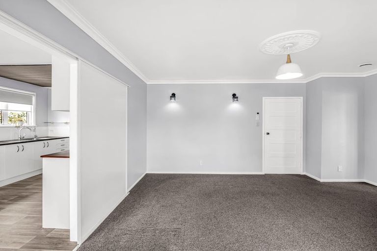 Photo of property in 92 Swiss Avenue, Gonville, Whanganui, 4501