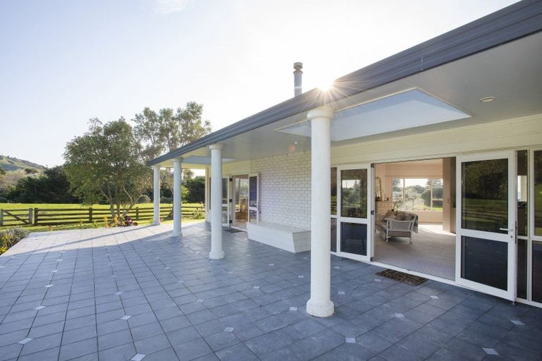 Photo of property in 858 Wainui Road, Wainui, Gisborne, 4010
