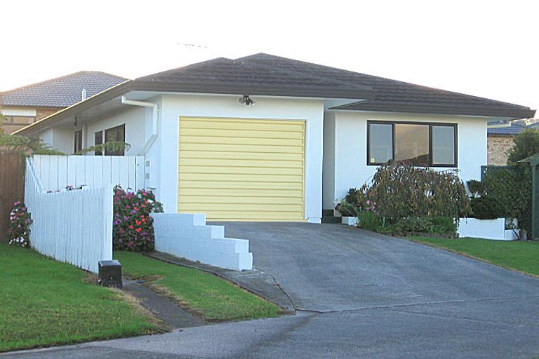 Photo of property in 139 Florence Avenue, Orewa, 0931