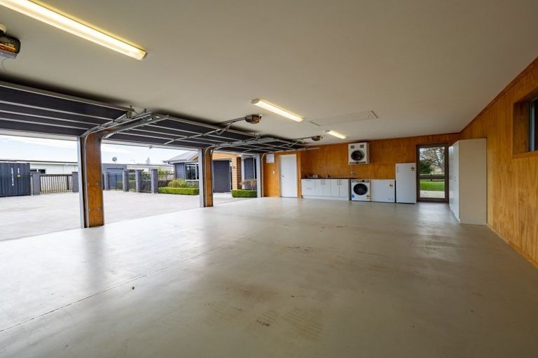 Photo of property in 10 Kelburn Place, Tinwald, Ashburton, 7700