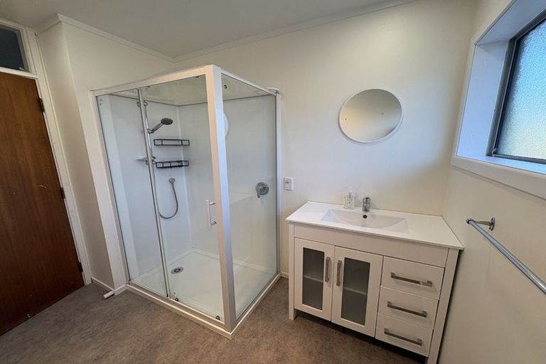 Photo of property in 10a Beauchamp Street, Tawa, Wellington, 5028