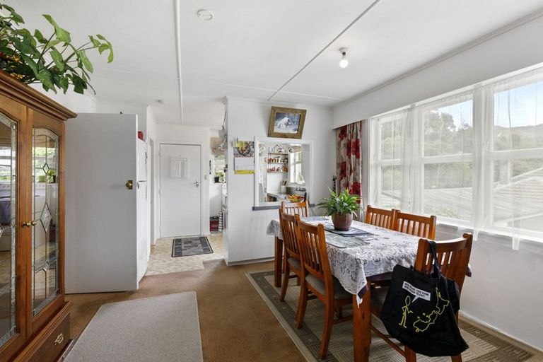 Photo of property in 52 Kowhai Street, Wainuiomata, Lower Hutt, 5014