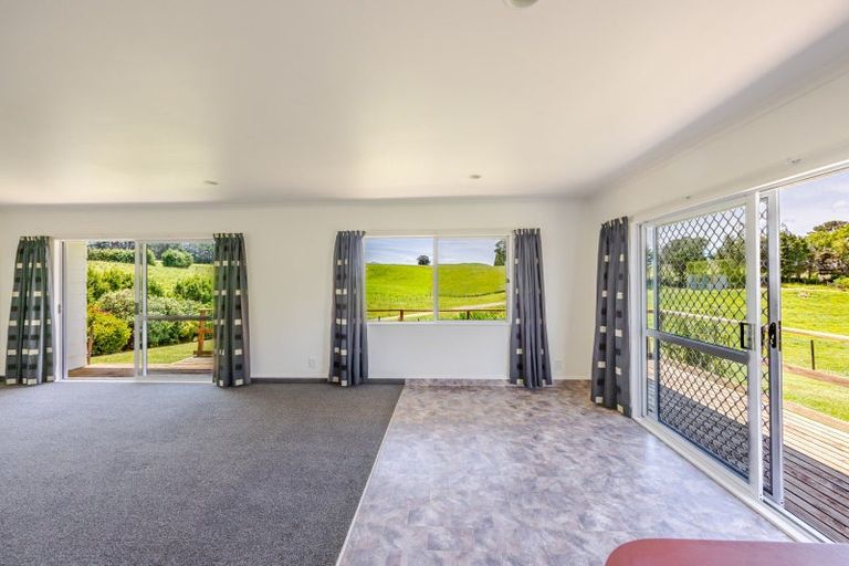 Photo of property in 214 Clinton-makaretu Road, Ashley Clinton, Takapau, 4286