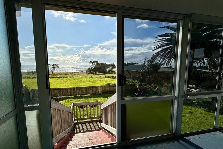 Photo of property in 44 Hume Street, Waitara, 4320