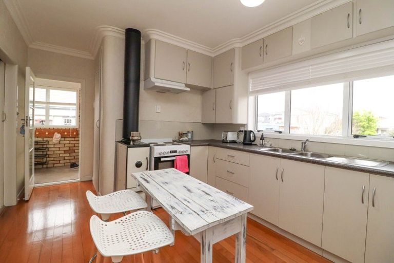 Photo of property in 413 Mackay Street, Thames, 3500