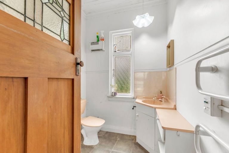 Photo of property in 42 Allnatt Street, Temuka, 7920
