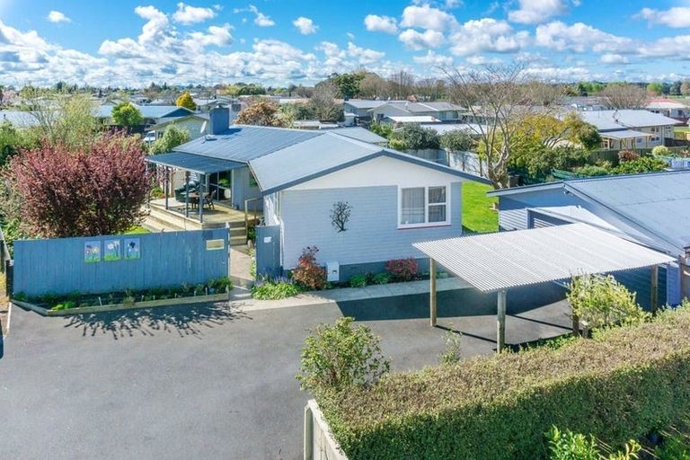 Photo of property in 6 Rhonda Avenue, Deanwell, Hamilton, 3206