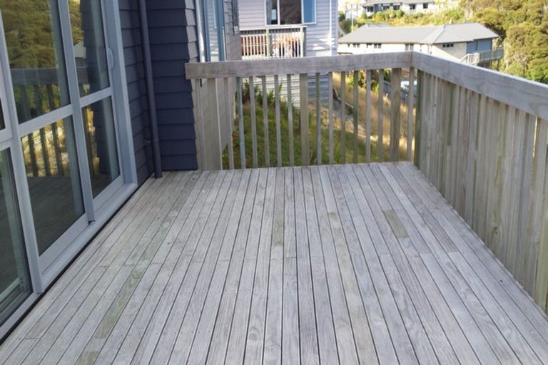 Photo of property in 5 Deptford Lane, Whitby, Porirua, 5024