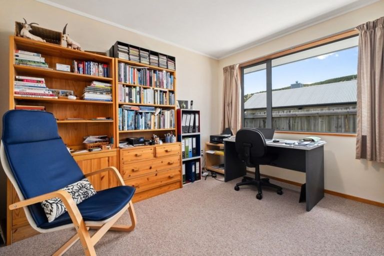 Photo of property in 88 Mount Iron Drive, Wanaka, 9305