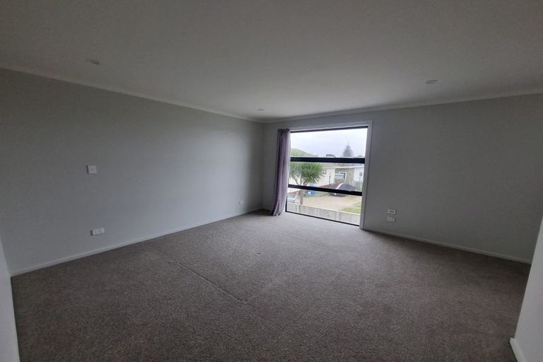 Photo of property in 40a Egmont Street, Castlecliff, Whanganui, 4501