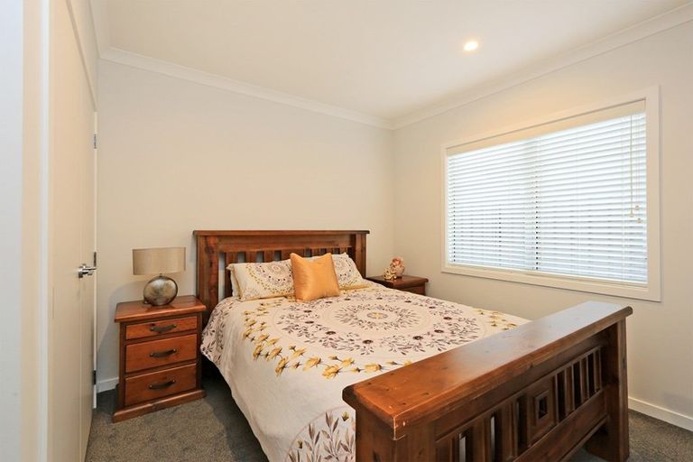 Photo of property in 12 Mckay Close, Frimley, Hastings, 4120