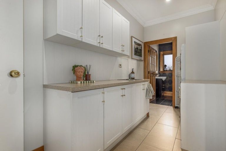 Photo of property in 119 Bartholomew Road, Levin, 5510