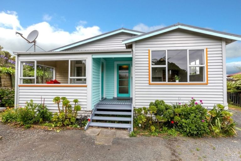 Photo of property in 42 Hobart Drive, Spotswood, New Plymouth, 4310