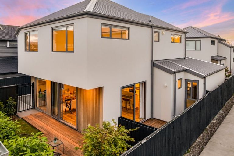 Photo of property in 2/525 Madras Street, St Albans, Christchurch, 8014