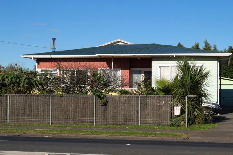 Photo of property in 460 Massey Road, Mangere East, Auckland, 2024