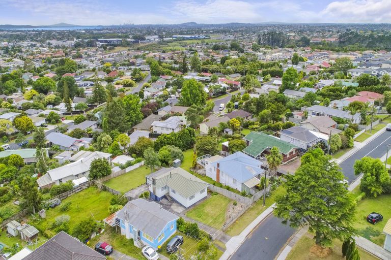 Photo of property in 34 Ranui Avenue, Ranui, Auckland, 0612