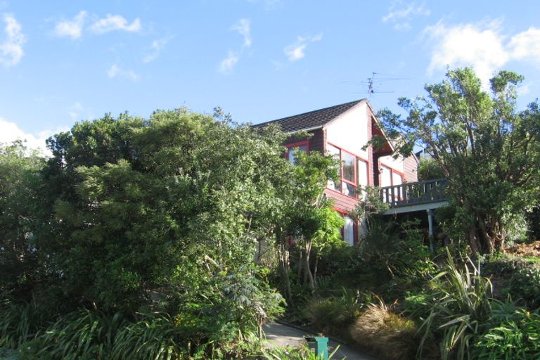 Photo of property in 20 Chisbury Street, Churton Park, Wellington, 6037
