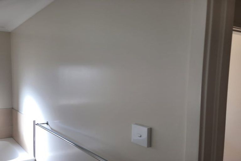 Photo of property in 57b Sabulite Road, Kelston, Auckland, 0602