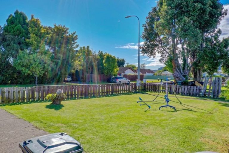 Photo of property in 35 Pohutu Street, Whakatane, 3120