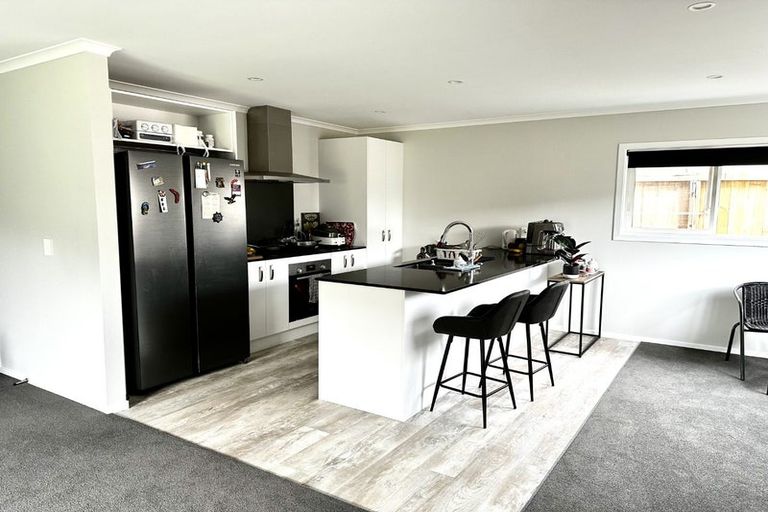 Photo of property in 32 Grovedale Square, Wainuiomata, Lower Hutt, 5014