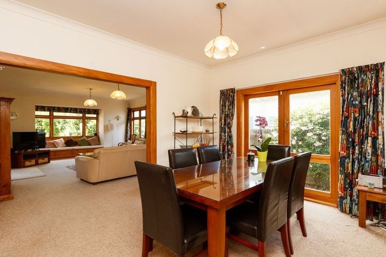 Photo of property in 30 Parata Street, Hokowhitu, Palmerston North, 4410