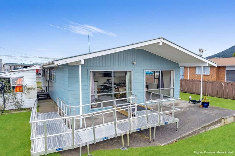 Photo of property in 18a Monokia Street, Fairy Springs, Rotorua, 3015