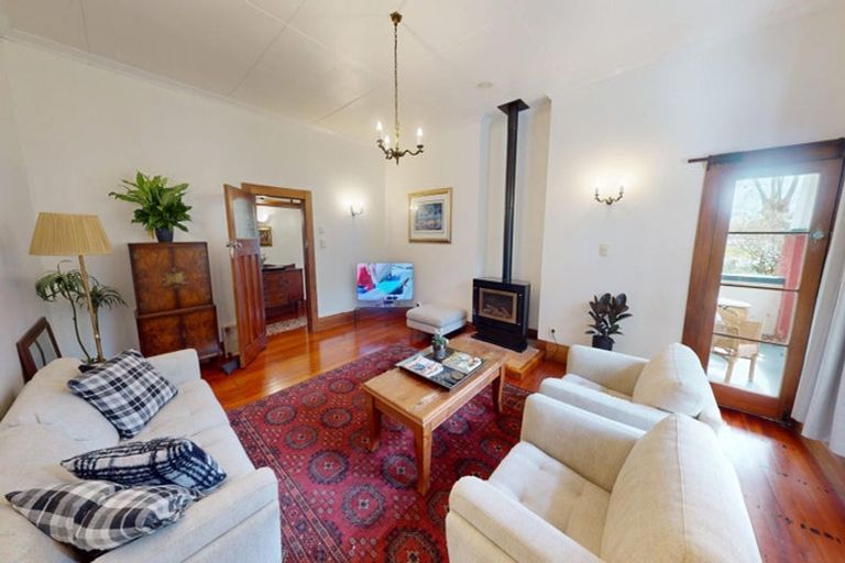 Photo of property in 9 Kent Road, Saint Johns Hill, Whanganui, 4501