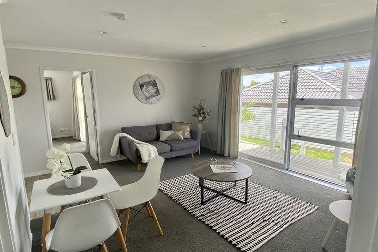 Photo of property in 3 Cornwall Street, Te Atatu South, Auckland, 0610