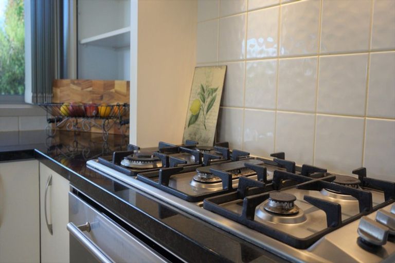 Photo of property in 9 Ko Place, Pyes Pa, Tauranga, 3112